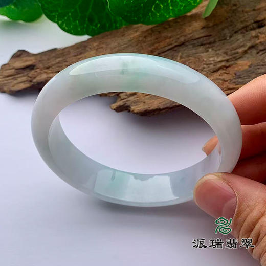派瑞翡翠 翡翠手镯 糯种 飘花 商品图1