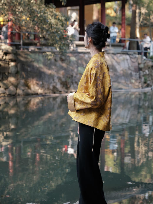 盛唐牡丹 | 花香引蝶真丝宋锦新中式外套 (不夹棉) 商品图6
