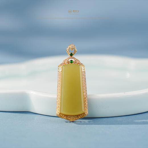 「鎏金岁月」系列【洛神】金镶黄玉牌 商品图1