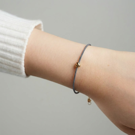 北京仓｜Skultuna-Heart Thread-灰褐色 爱心 吊坠 手链［瑞典设计师］