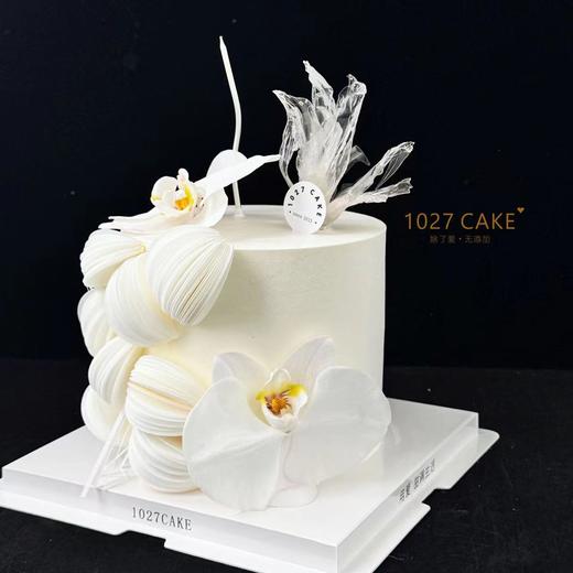 1027CAKE | 白色仙系蛋糕 （蝴蝶兰是仿真花，提前1-2天下单） 商品图1