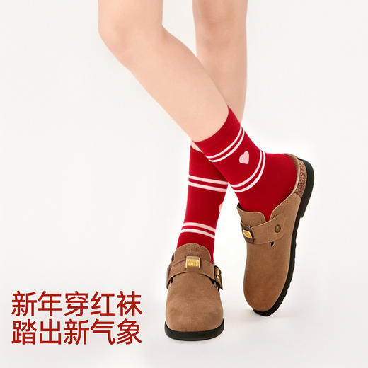 好奇蜜斯红色本命年中筒袜子女棉秋冬2026马年可爱新年外穿潮透气-印花潮袜 商品图1