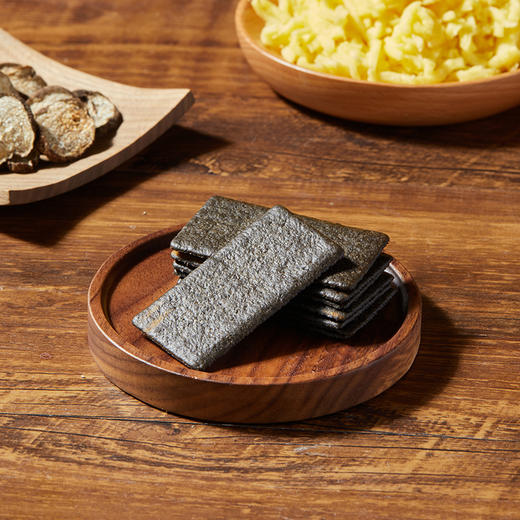 燕之坊 黑松露八珍芝士薄脆饼干500g (铁盒装)  8种黑臻食材 酥脆留香  48小时发货 商品图2