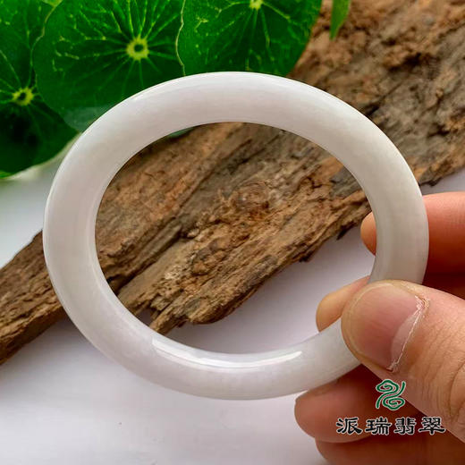 派瑞翡翠 翡翠手镯 糯种 浅紫 商品图1