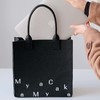 【积分兑换】黑色字母·手提包（毛毡质感） 商品缩略图2