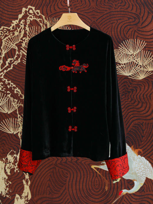 廷前观棠 | 华骝黑色丝绒外套 商品图4