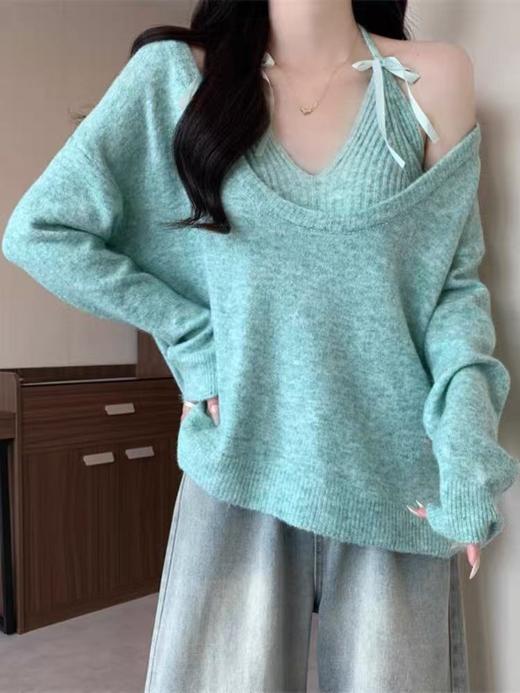 女王节抢购 不支持退货 两件套～花纱挂脖吊带宽松毛衣套装-喜出 商品图0