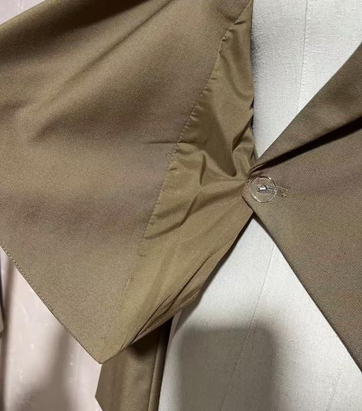 【外套系列】8076压褶短款西服不规则开叉外套-喜出 商品图2