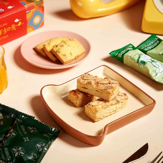 澳门英记SNOOPY开心SHOW礼盒96g/152907 节日送礼特产小吃SNOOPY联名款 商品图1