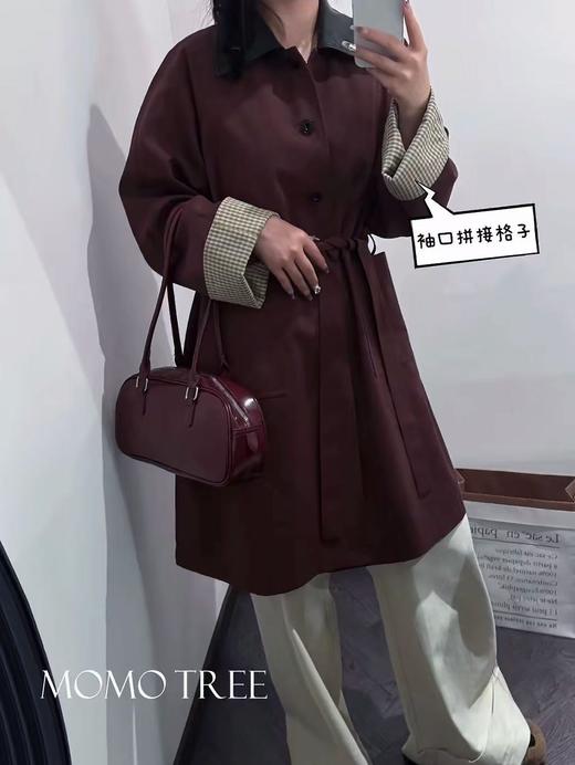 【外套系列】可卷边格子袖撞色PU领中长风衣外套-喜出 商品图2