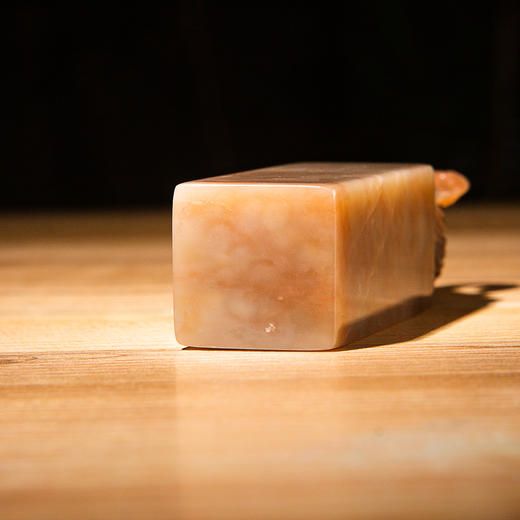 寿山石老料雕“神雀”方章 商品图8