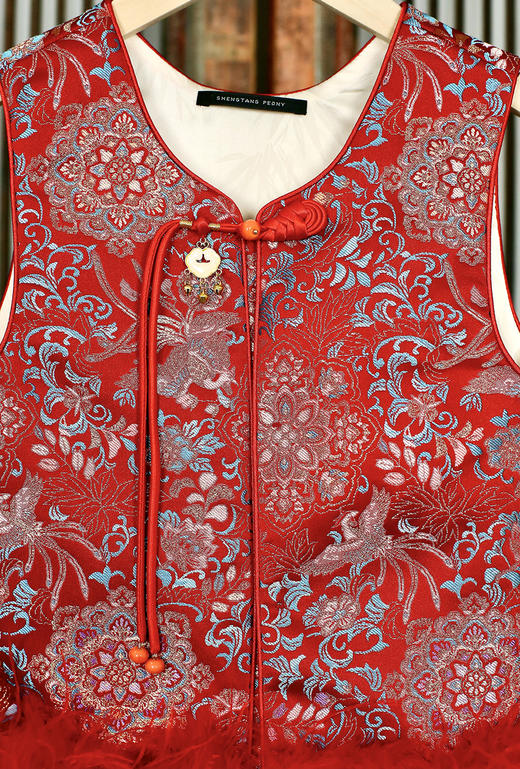 盛唐牡丹 | Kids 凤穿宝相鸵鸟毛马甲 商品图3