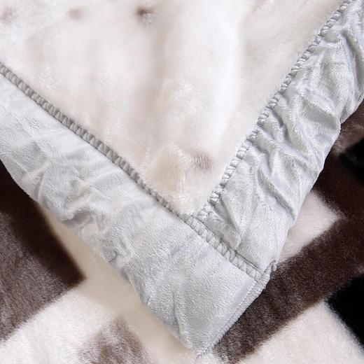 【多样屋专柜】悠梦嘉居拉舍尔精奢云毯加倍保暖相守几何200*230cm 商品图6