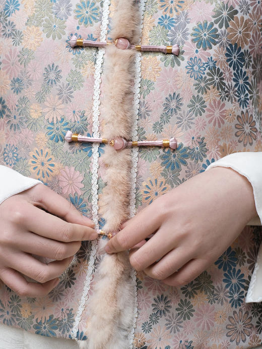 盛唐婧|宋锦小雏菊水貂夹棉马甲 商品图2