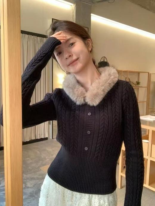 清了！清！不支持退货【自营】跨年福利-【超美毛衣】环保毛领可拆卸～Z098法式麻花修身小确幸气质毛衣-喜出 商品图2