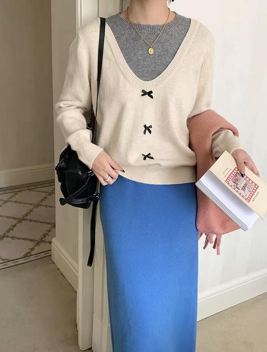 清了！清！不支持退货【自营】【超美毛衣】假两件u领～Z106韩系减龄蝴蝶结撞色毛衣-喜出 商品图1