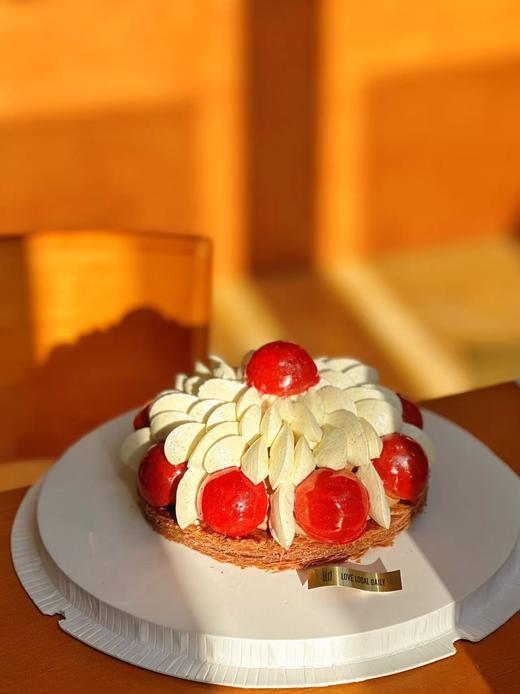 圆形版版圣多诺黑泡芙挞【采用马达加斯加香草】 商品图0