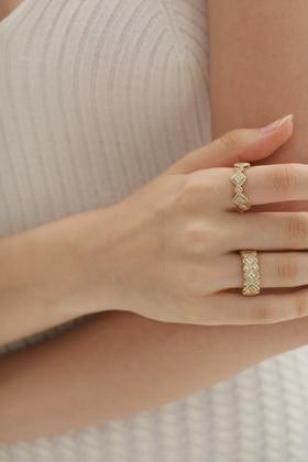 帕拉西奥粗菱皇冠 | Palacio