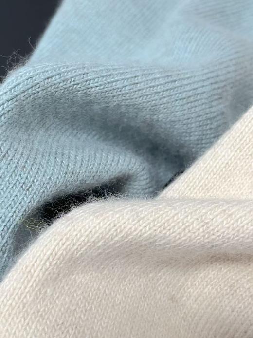 清了！清！不支持退货【自营】【超美毛衣】假两件u领～Z106韩系减龄蝴蝶结撞色毛衣-喜出 商品图4