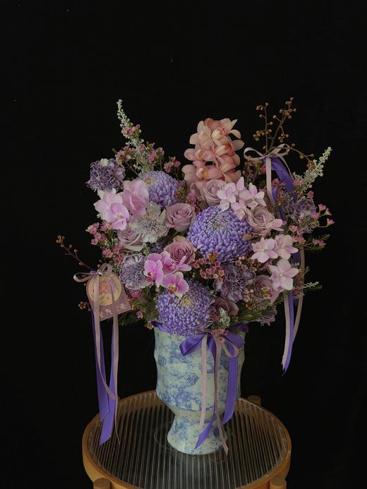 紫气东来 · 瓶插花（带陶瓷花瓶） 商品图3