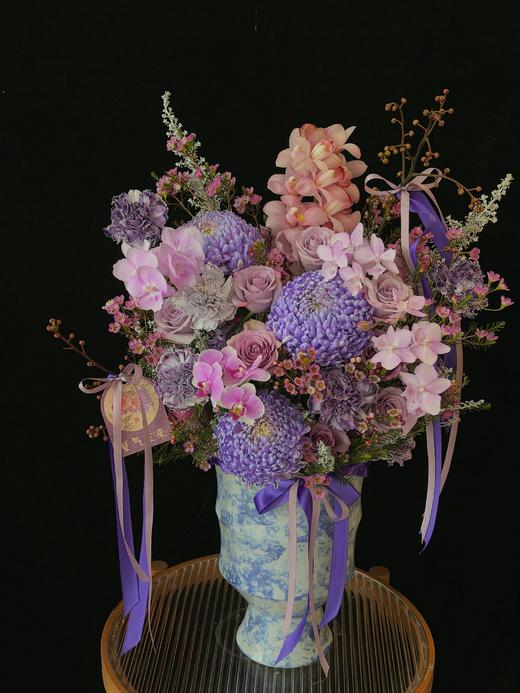 紫气东来 · 瓶插花（带陶瓷花瓶） 商品图2