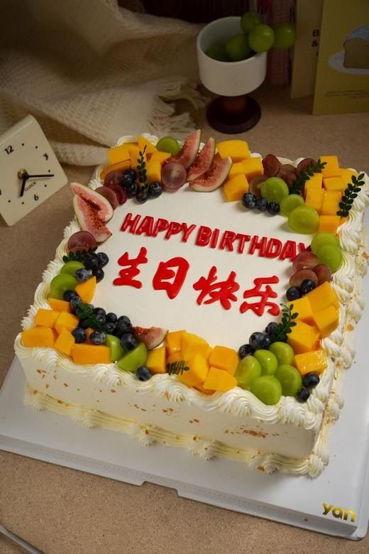 长方形水果蛋糕 商品图0