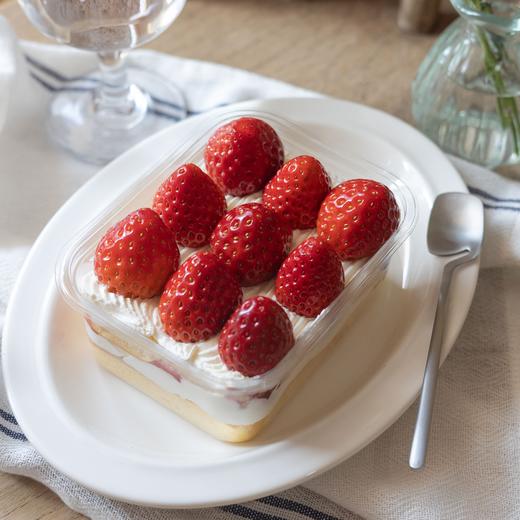 草莓奶油盒子（季节限定） 商品图0