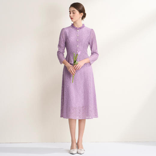 EITIE爱特爱温柔紫色重工蕾丝假两件a字显瘦法式连衣裙2026春新款A2607109 商品图3