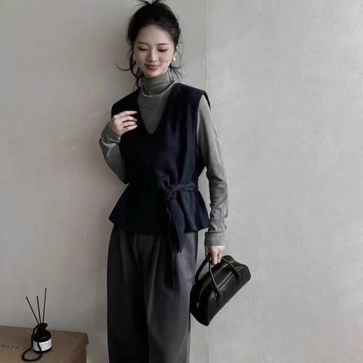 女王节抢购价-吊牌价998元！！素感！【两件套】马甲➕超软糯半高领打底衫两件套百搭上衣-喜出 商品图0