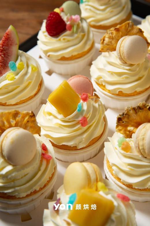 装饰纸杯蛋糕（4枚装） 商品图0