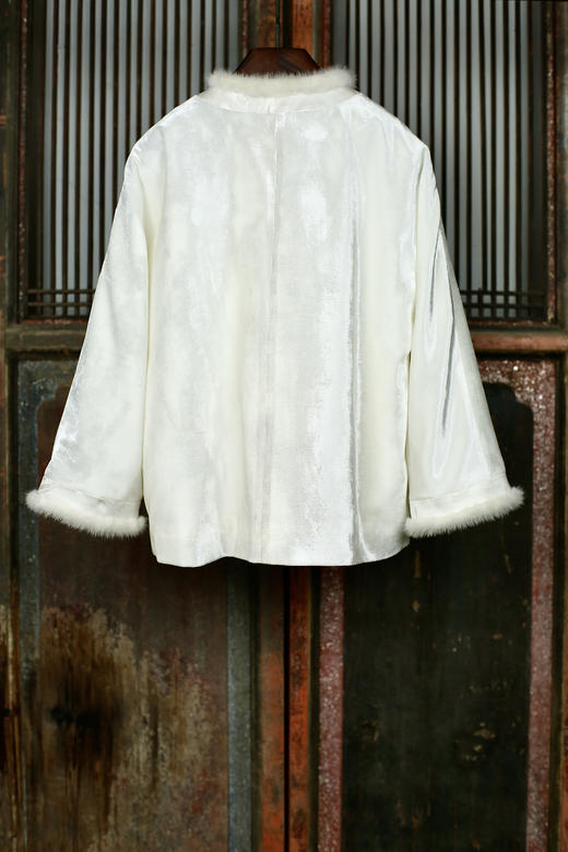 盛唐牡丹盛奢系列| 手绣真丝丝绒水貂棉外套 商品图3