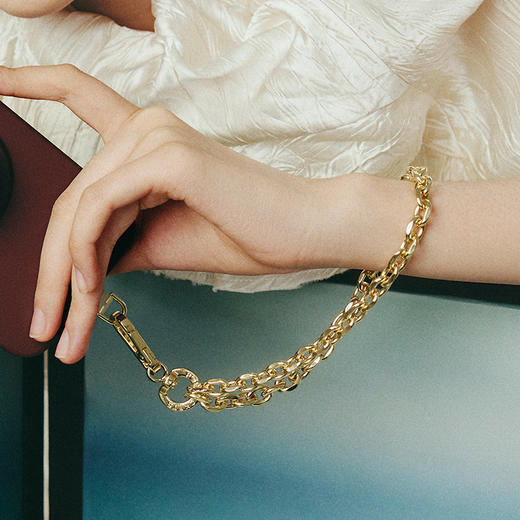 【手机绳链】闪亮金属·手机腕带 Wristlet&Strap手机绳链 Strap手机腕带系列 奢华金 商品图1