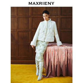 玛克门店发货：MAXRIENY金蝶玉竹羽绒服货号:MS85DC760)