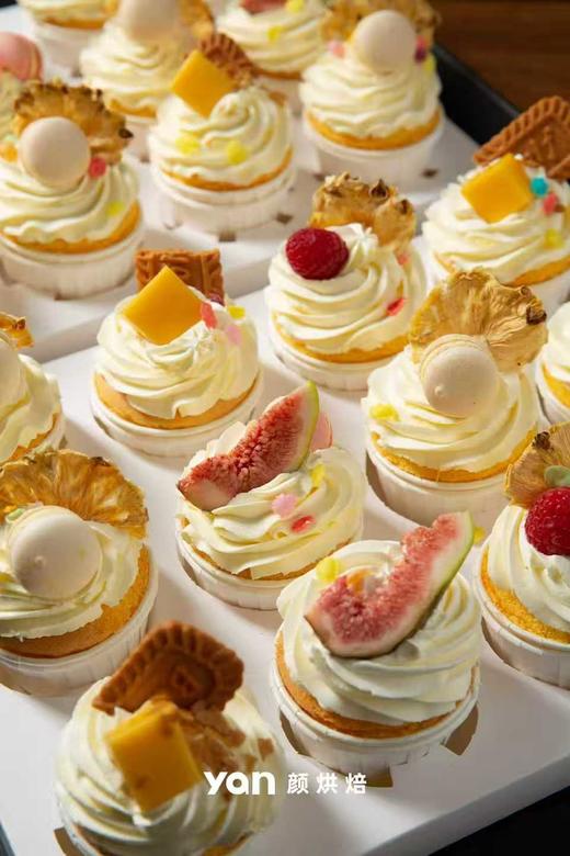 装饰纸杯蛋糕（4枚装） 商品图1