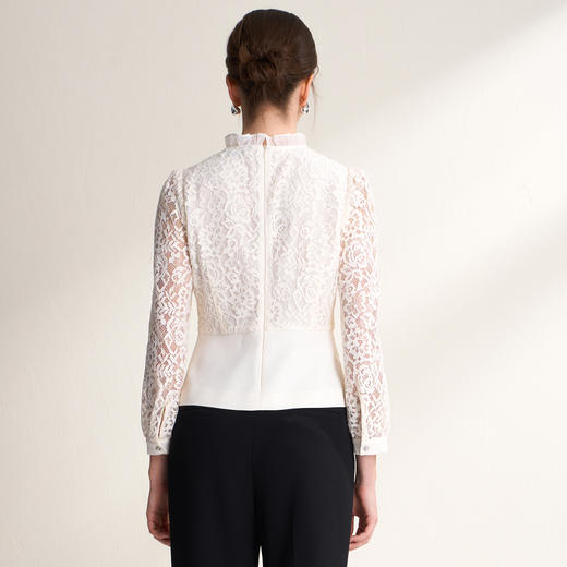 EITIE爱特爱木耳领优雅法式蕾丝拼接白色收腰上衣2026春季新款A2613121 商品图4