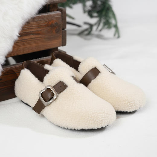 【羊皮毛】西村名物2025年冬季新款舒适平跟羊皮毛吧暖豆豆鞋毛毛鞋T25DM40071 商品图2