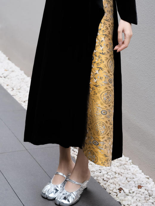 盛唐牡丹| 黑色真丝丝绒拼宋锦长裙 商品图4