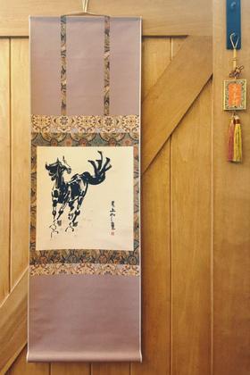 【山东广电文创】马上如意—纯手工绘制高档全绢布2026马年卷轴