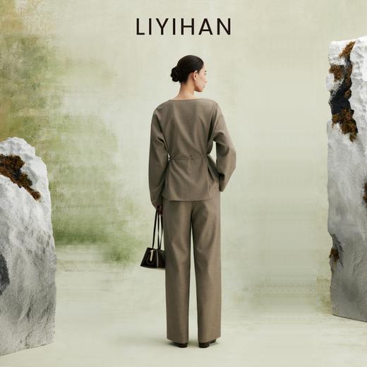 LIYIHAN 2026年春新款通勤衬衫女绿色宽松长袖上衣套装小众设计感 商品图4