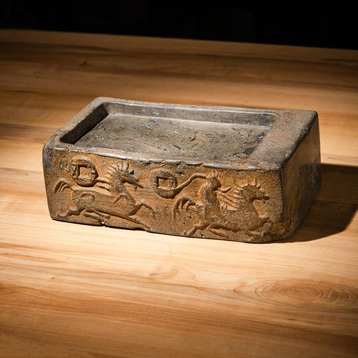 汉代“马上封侯、马上有钱”古砖制砚 商品图0