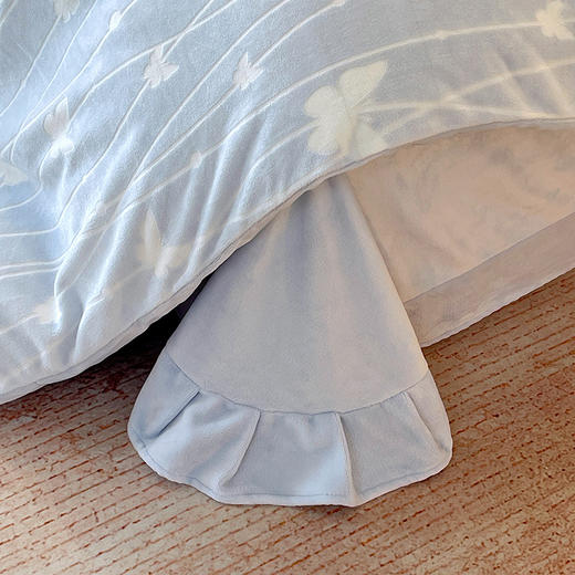 雅鹿 雕花牛奶绒流光蝶影蓝四件套200*230cm 商品图8