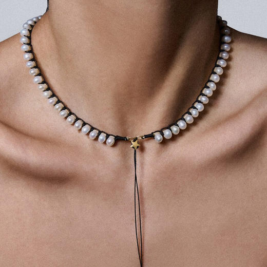 订购10周到｜CHRISTIANA KAFA-frame-黑色 白色淡水珍珠 项链［希腊设计师］ 商品图0