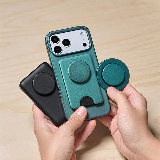 【站立MagSafe®卡包】午夜黑·Kick-Out站立卡包 WALLET卡包 Kick-Out站立卡包系列 黑色 商品图1