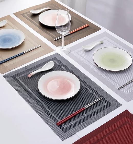 【多样屋专柜】多样屋专柜编织餐垫大方格/方格 商品图0