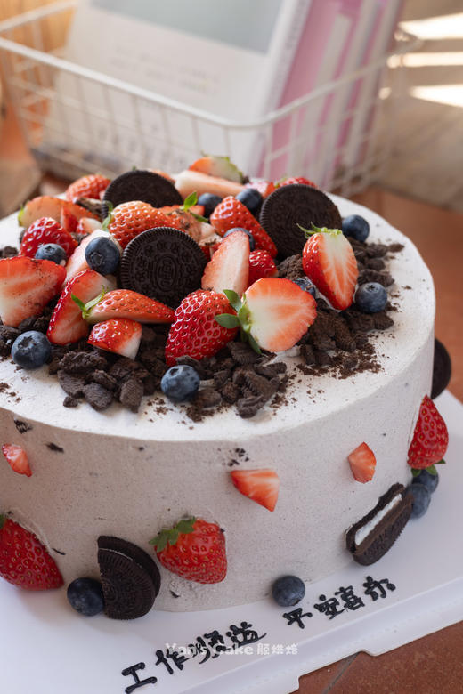 草莓奥利奥蛋糕 商品图1