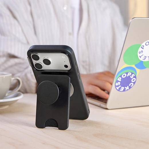 【站立MagSafe®卡包】琴键黑·Kick-Out站立卡包 WALLET卡包 Kick-Out站立卡包系列 黑色 商品图1