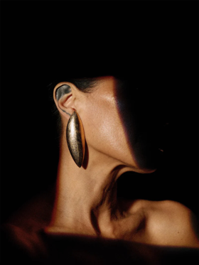 订购8周到｜MONIES-Nimara-相思木 金箔 耳夹（无需耳洞）［丹麦设计师］