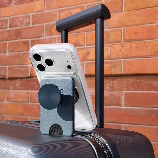 【站立MagSafe®卡包】松针蓝·Kick-Out站立卡包 WALLET卡包 Kick-Out站立卡包系列 蓝黑 商品图1