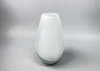白色条纹肌理花瓶 商品缩略图0
