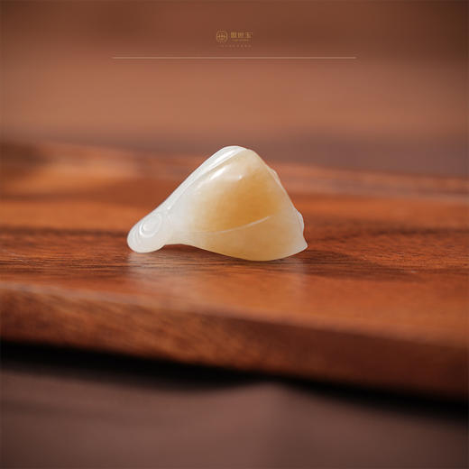 【子福】糖羊脂白玉莲蓬挂 商品图2